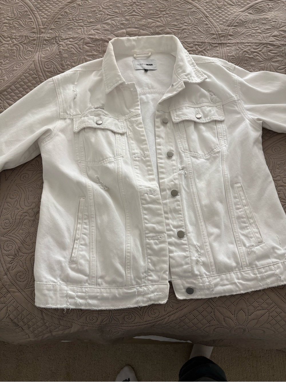 FASHION NOVA White Denim Jacket LARGE